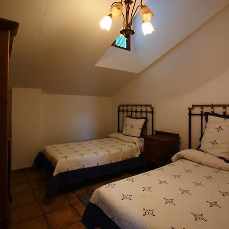 Casa Rural Plaza Vieja Saldaña Dış mekan fotoğraf